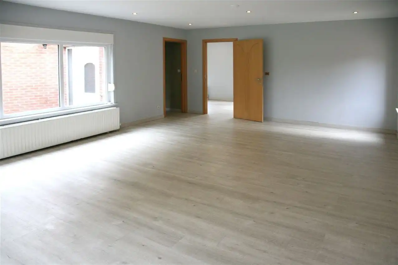 Zeer rustig gelegen gelijkvloerse woning met 3 slpk. foto 10