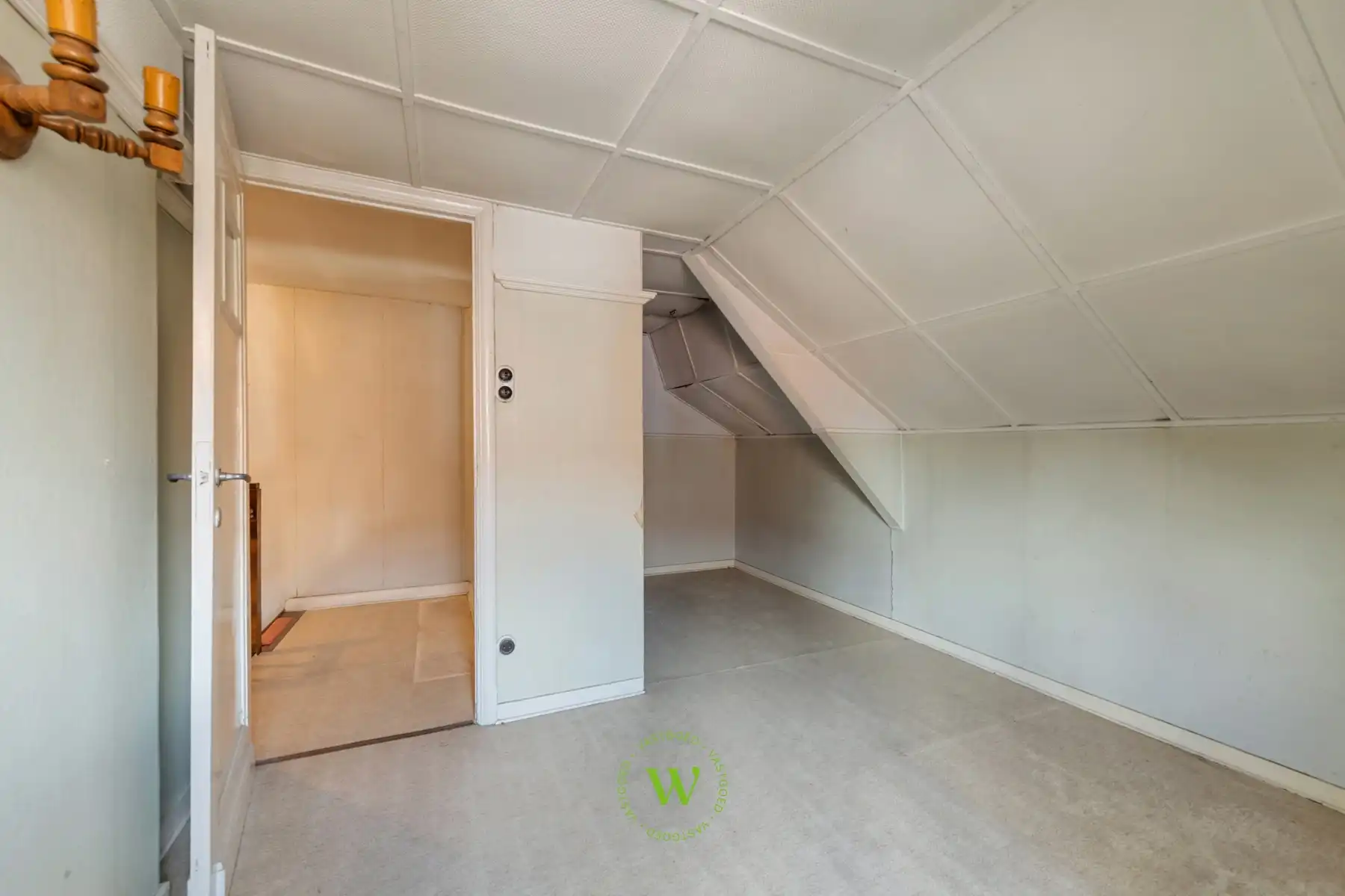 Verrassende en charmante halfopen bebouwing te Assebroek. foto 19