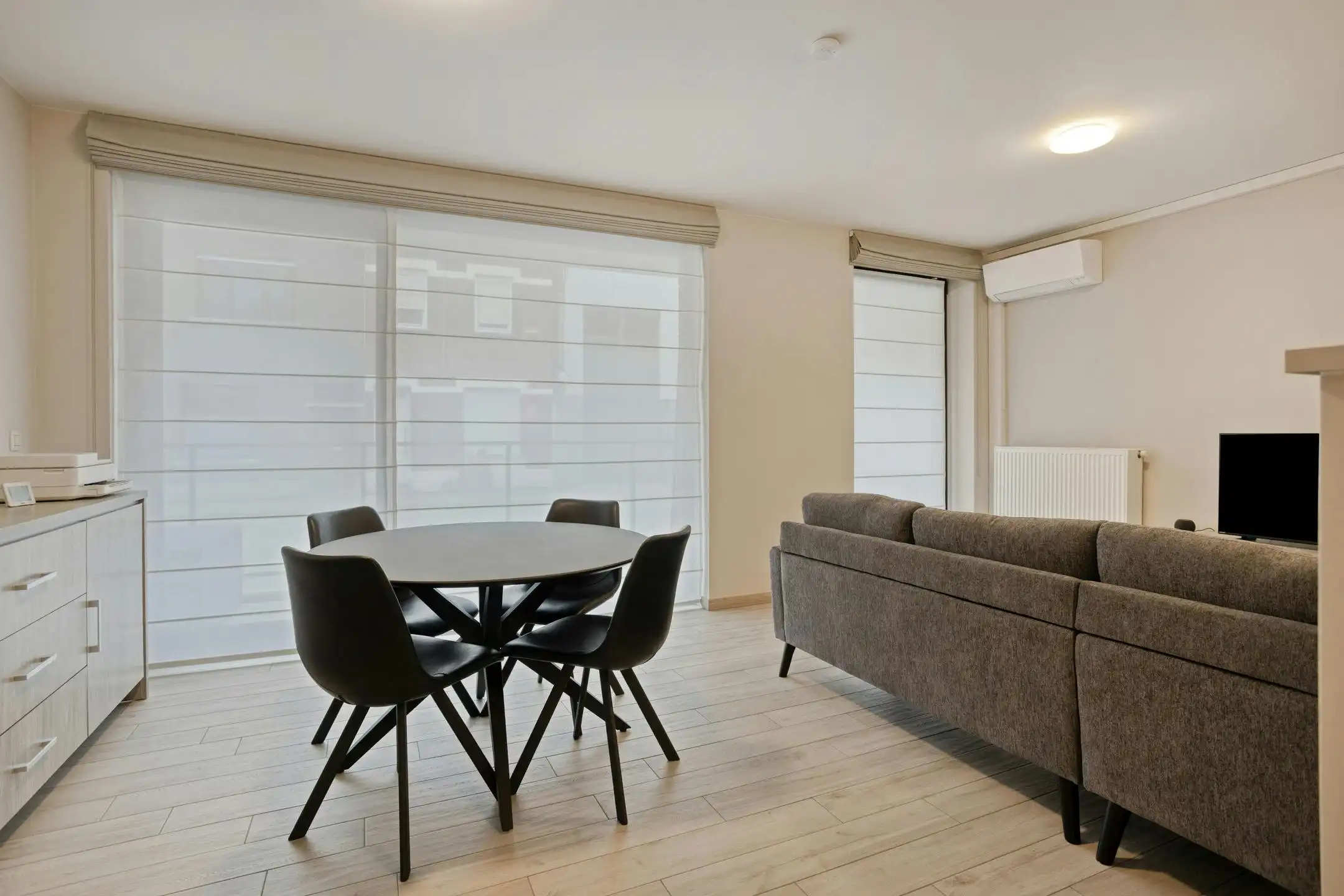 Instapklaar en energiezuinig appartement te koop in Roeselare foto 2