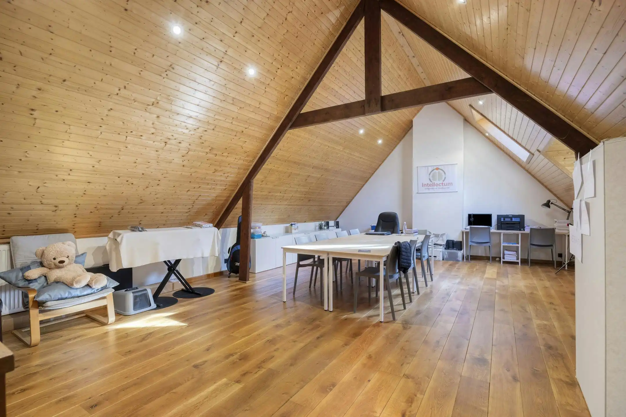 Recent gerenoveerde villa op 33 are te koop in Herentals foto 19