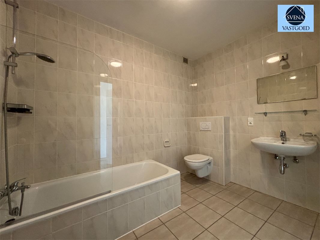 APPARTEMENT MET 2 SLPK EN TERRAS foto 7