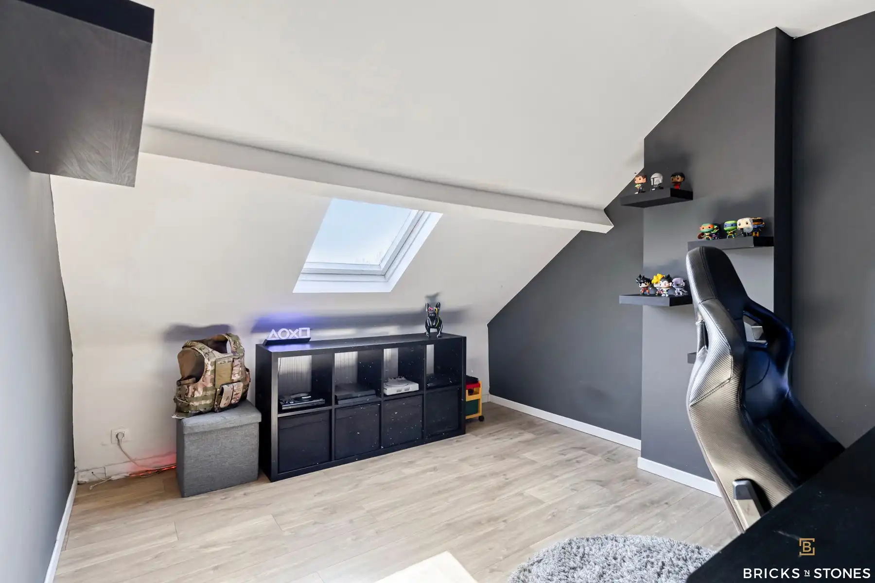 Leuke instapklare woning met 4 slpkms en tuin foto 20