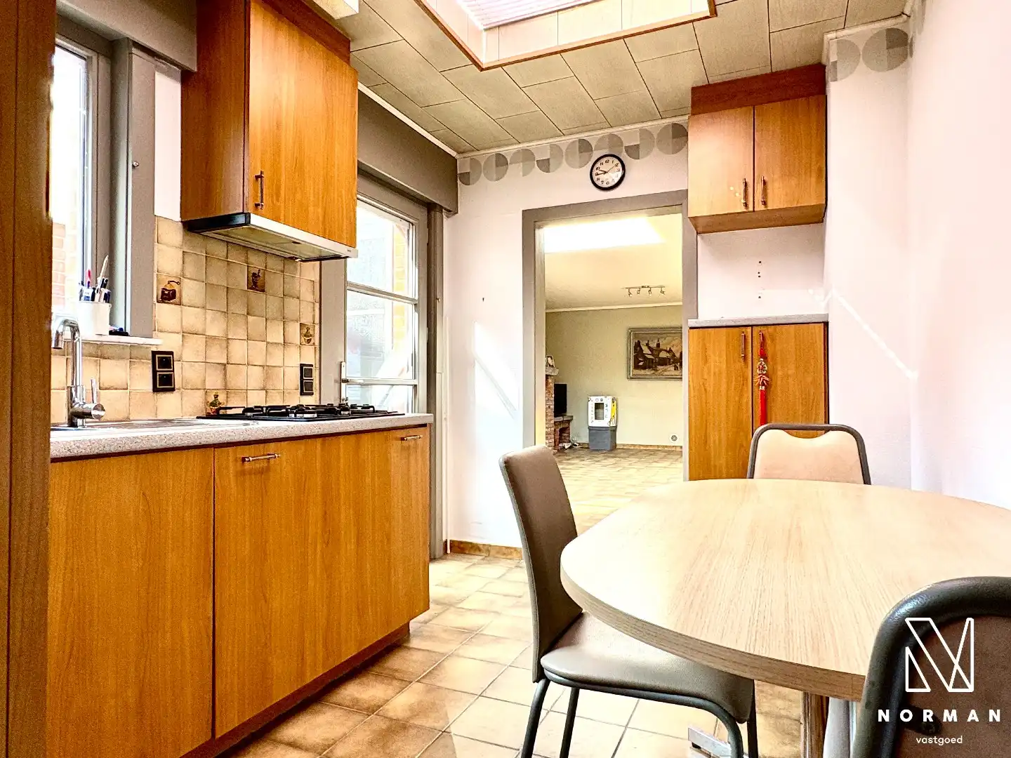 Gezinswoning met 4 slaapkamers, garage én tuin te koop in centrum Kuurne! foto 6