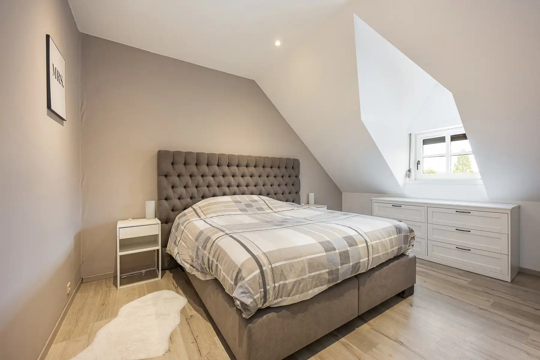 Charmant gerenoveerde woning met 3 à 4 slaapkamers in Beerse foto 12