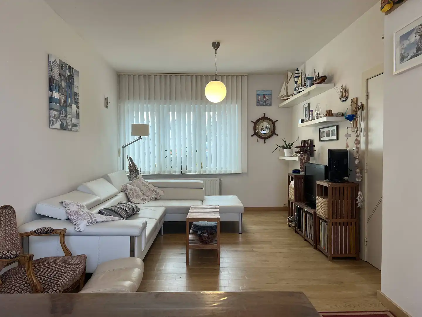 Instapklaar appartement met 2 slaapkamers en dakterras in Oostende foto 9