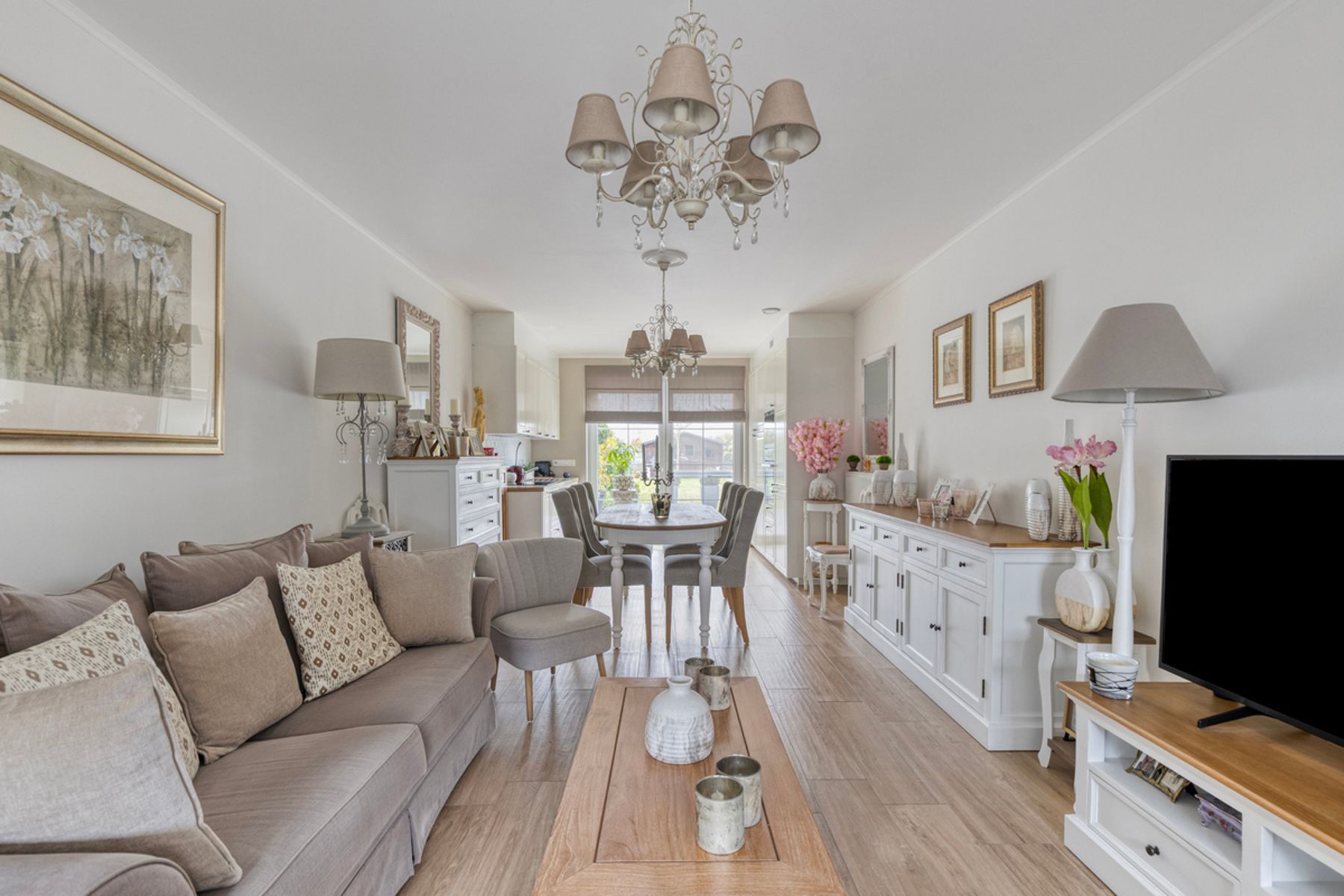 Energiezuinige gezinswoning op centrale locatie foto 12