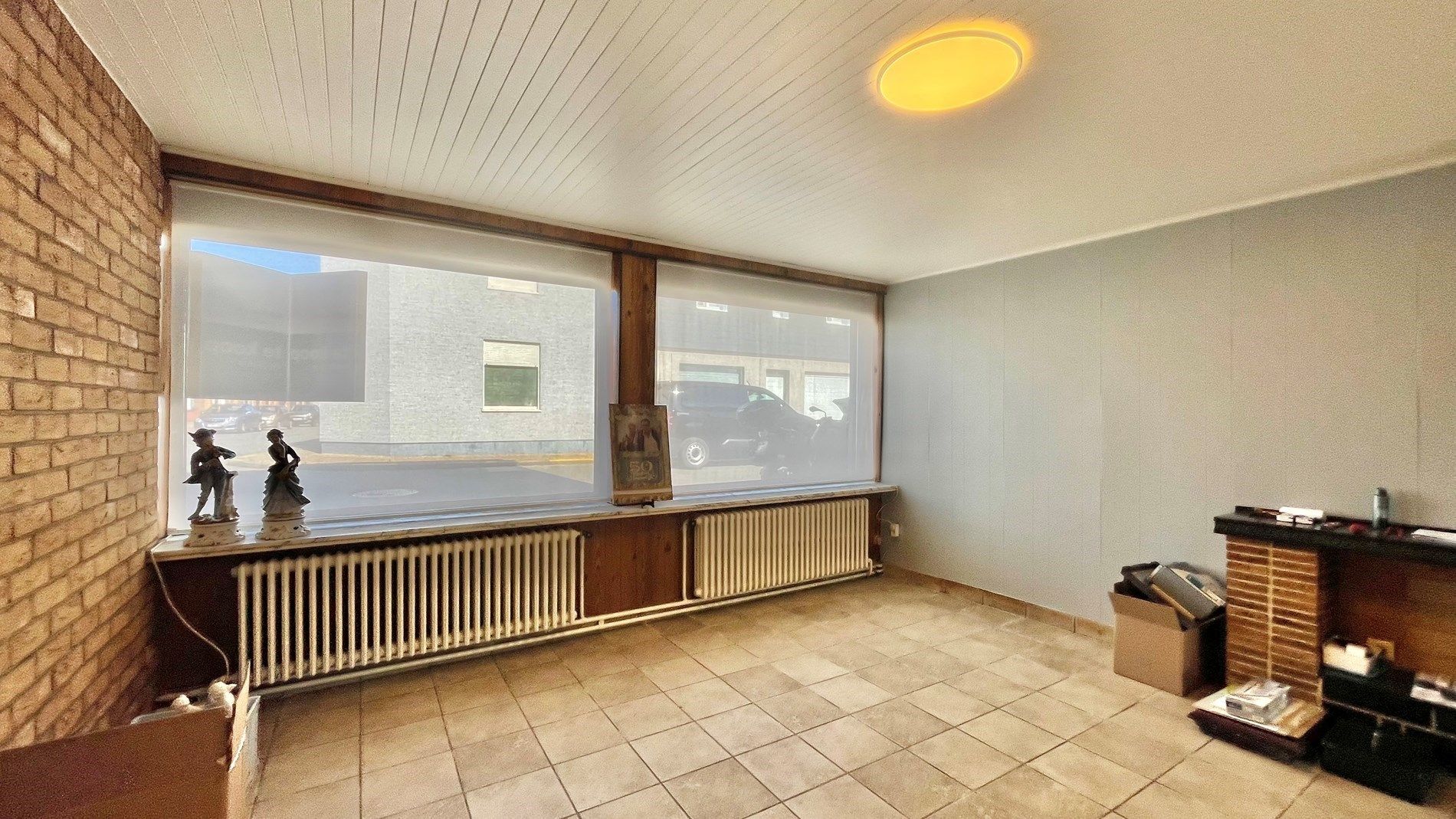 Hoofdfoto van de publicatie: Grote woning met 3 kamers, garage en stadstuin 