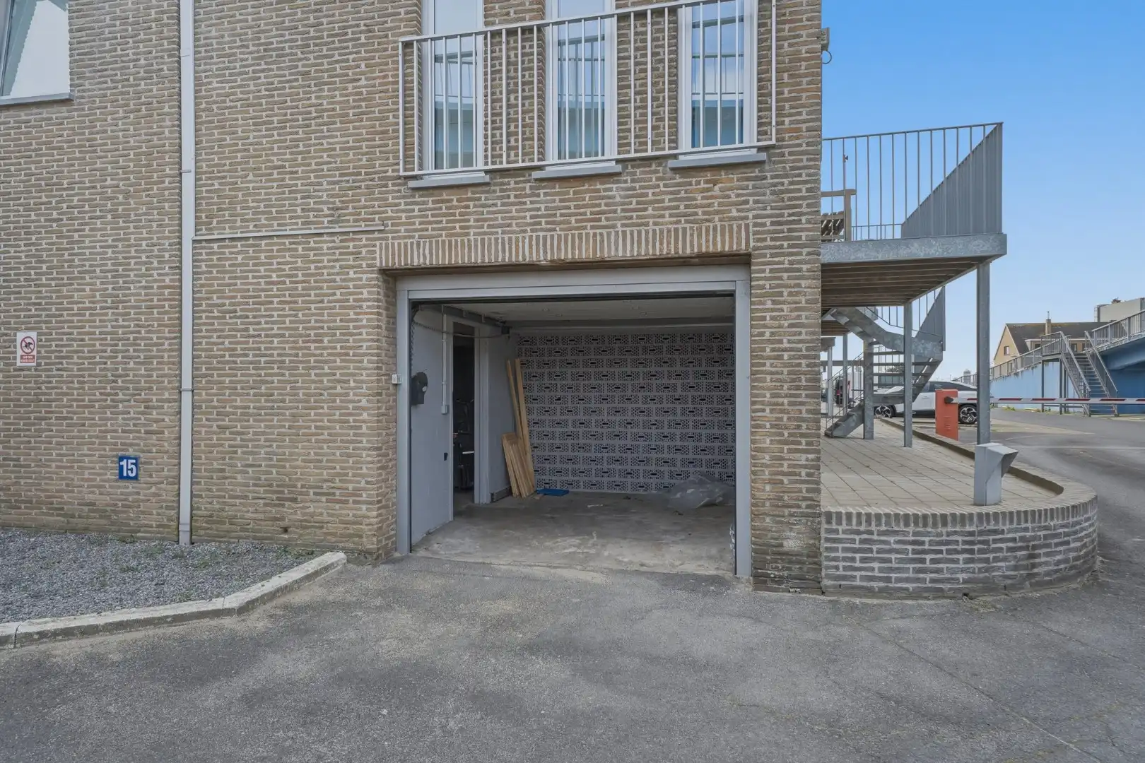 Instapklaar appartement met groot terras in Bredene - vlak bij de zee foto 22