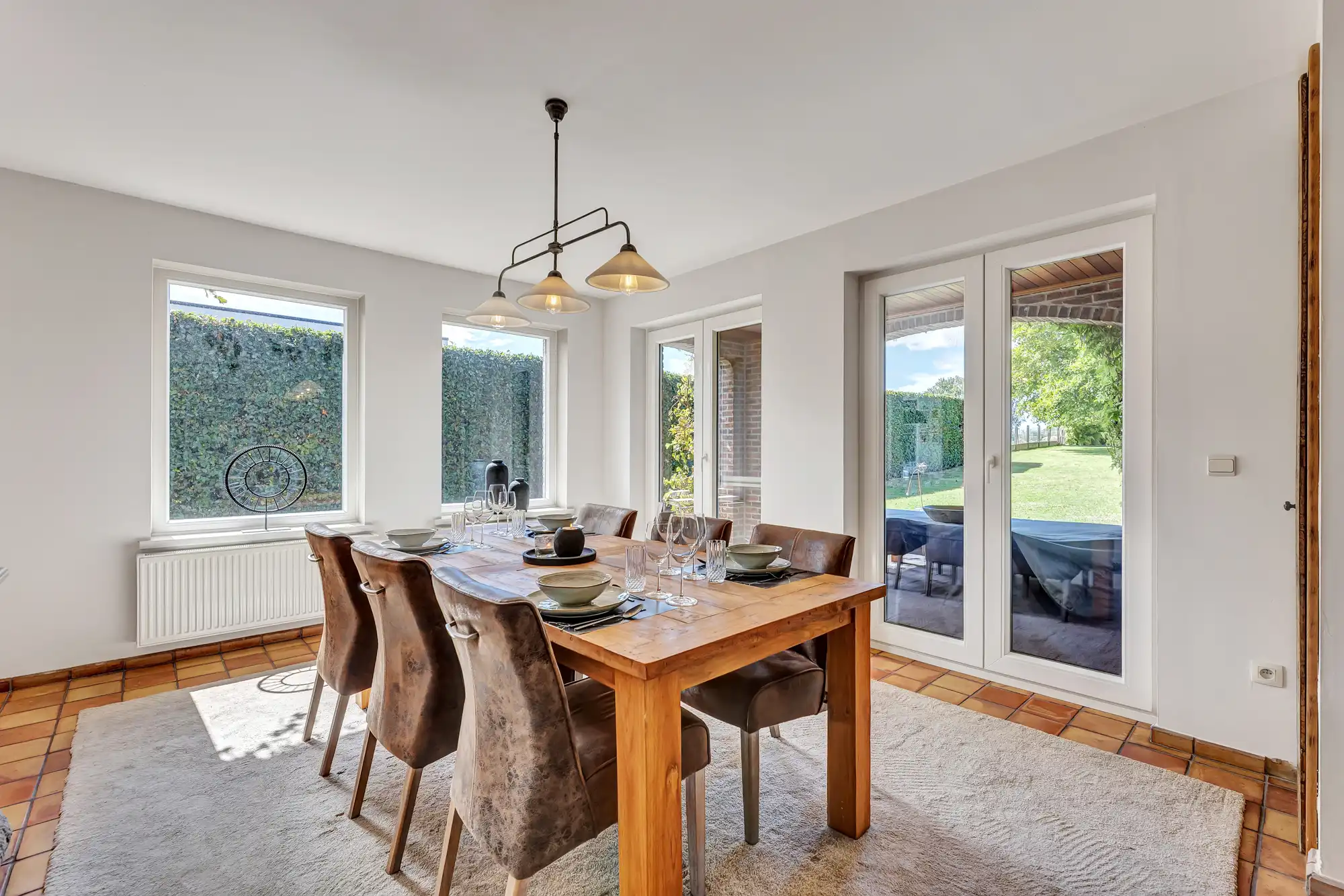 Instapklare, goed onderhouden villa op gunstige locatie foto 16