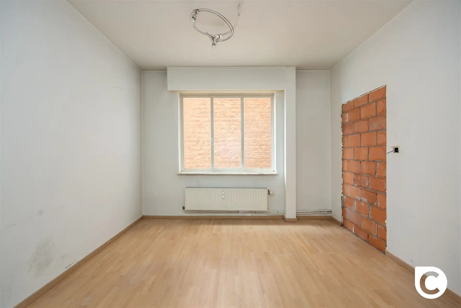 Te renoveren appartement met terras  foto 7