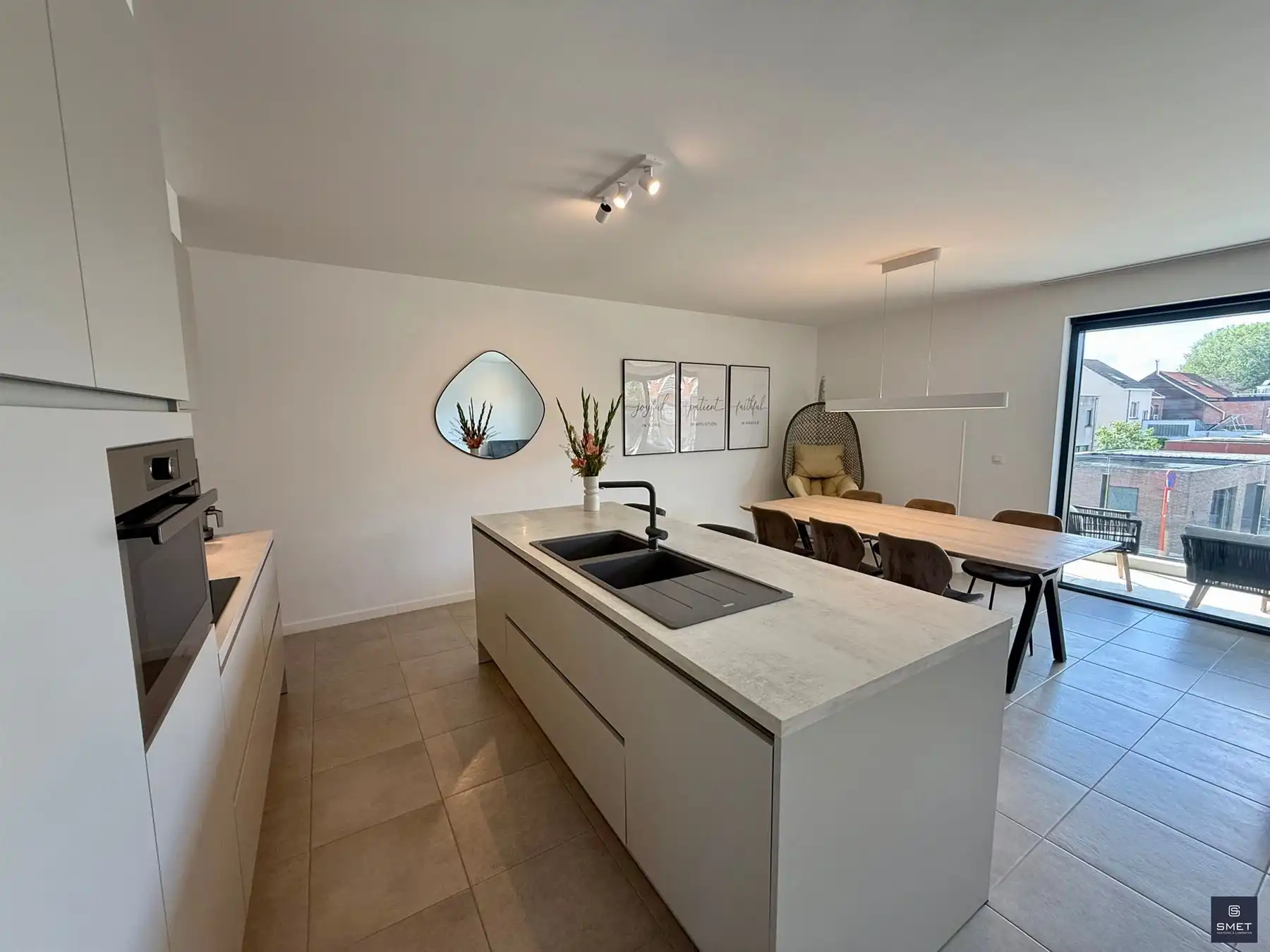 PRACHTIG BEN-APPARTEMENT MET 3 SLPKS EN MOOI TERRAS foto 5