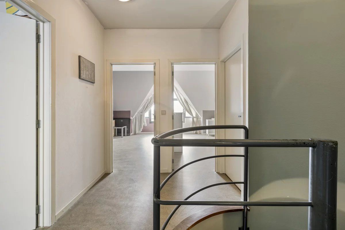 RUIM DUPLEXAPPARTEMENT VAN 144 M² MET 3 SLPK'S IN HASSELT foto 16