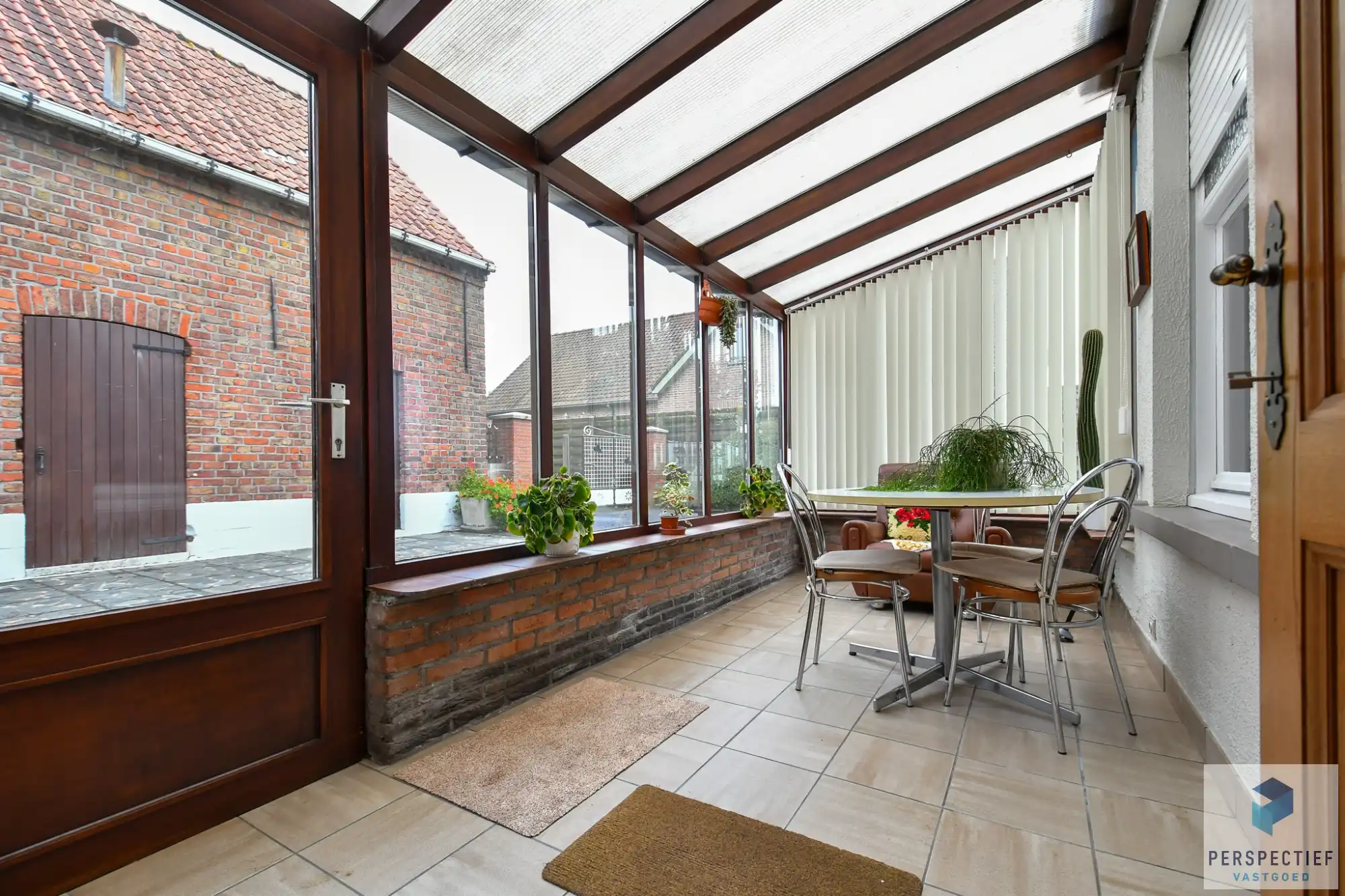 LANDELIJK GELEGEN WONING met SCHUUR  - BOOMGAARD - TUIN & MOESTUIN op 2138 m² foto 11