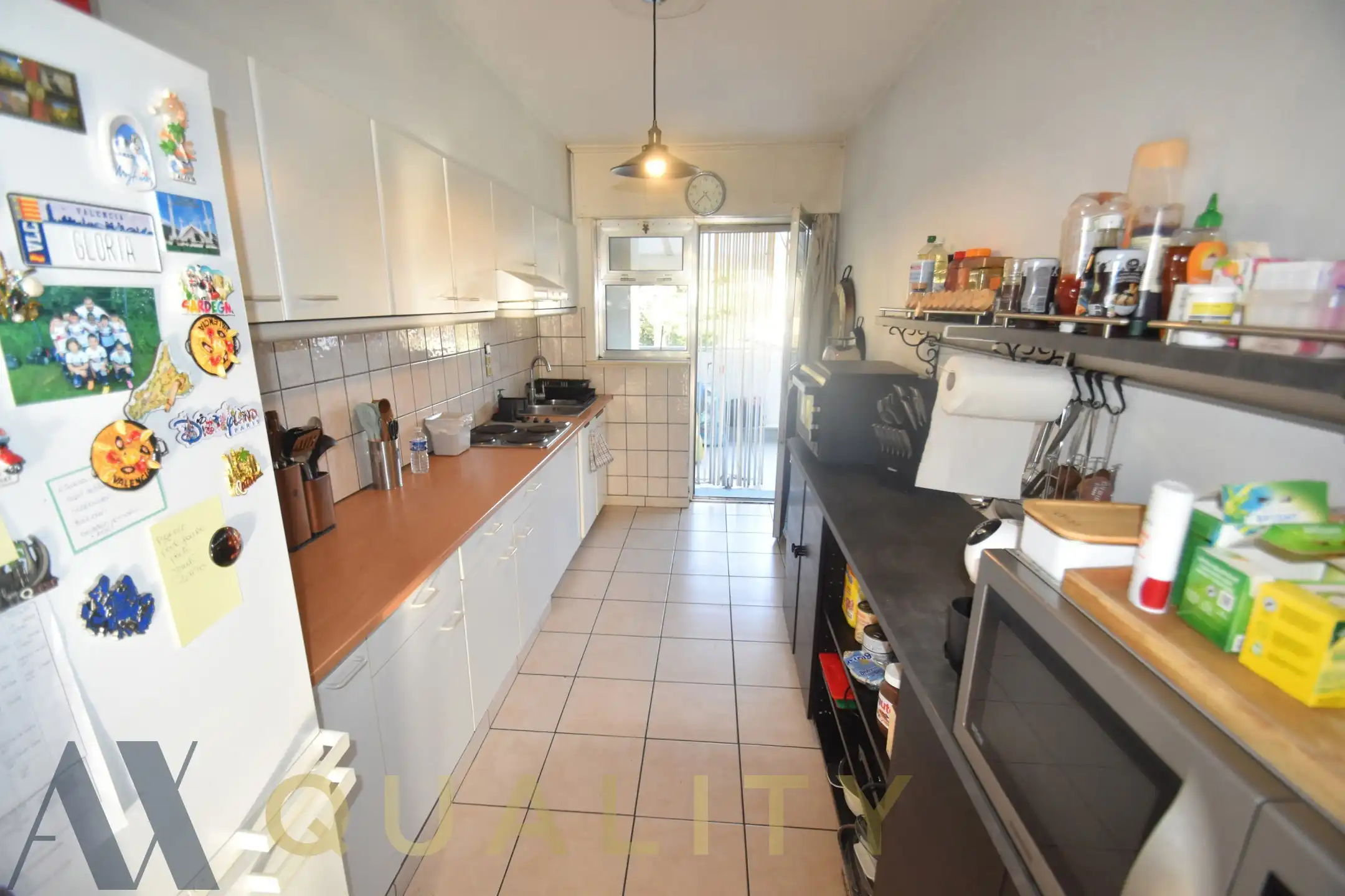 Rustig gel. 2 slpk.appt. (95 m²) met overdekt terras en kelder foto 8