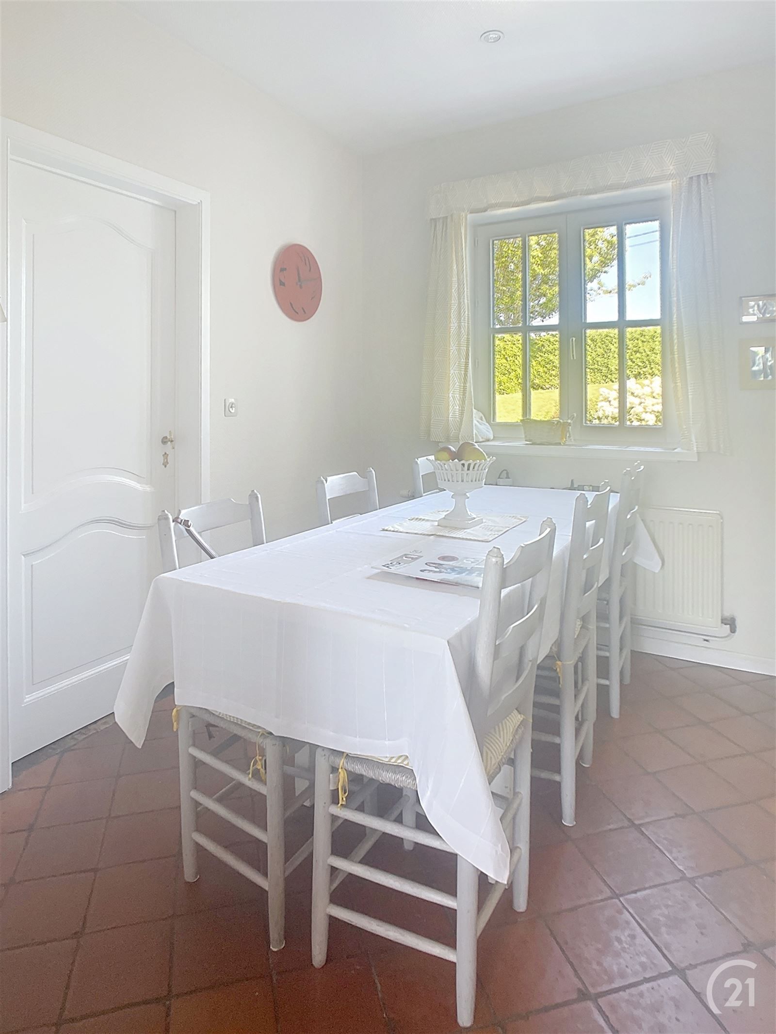 Landhuis met tuin en weide op +/-  78are foto 12