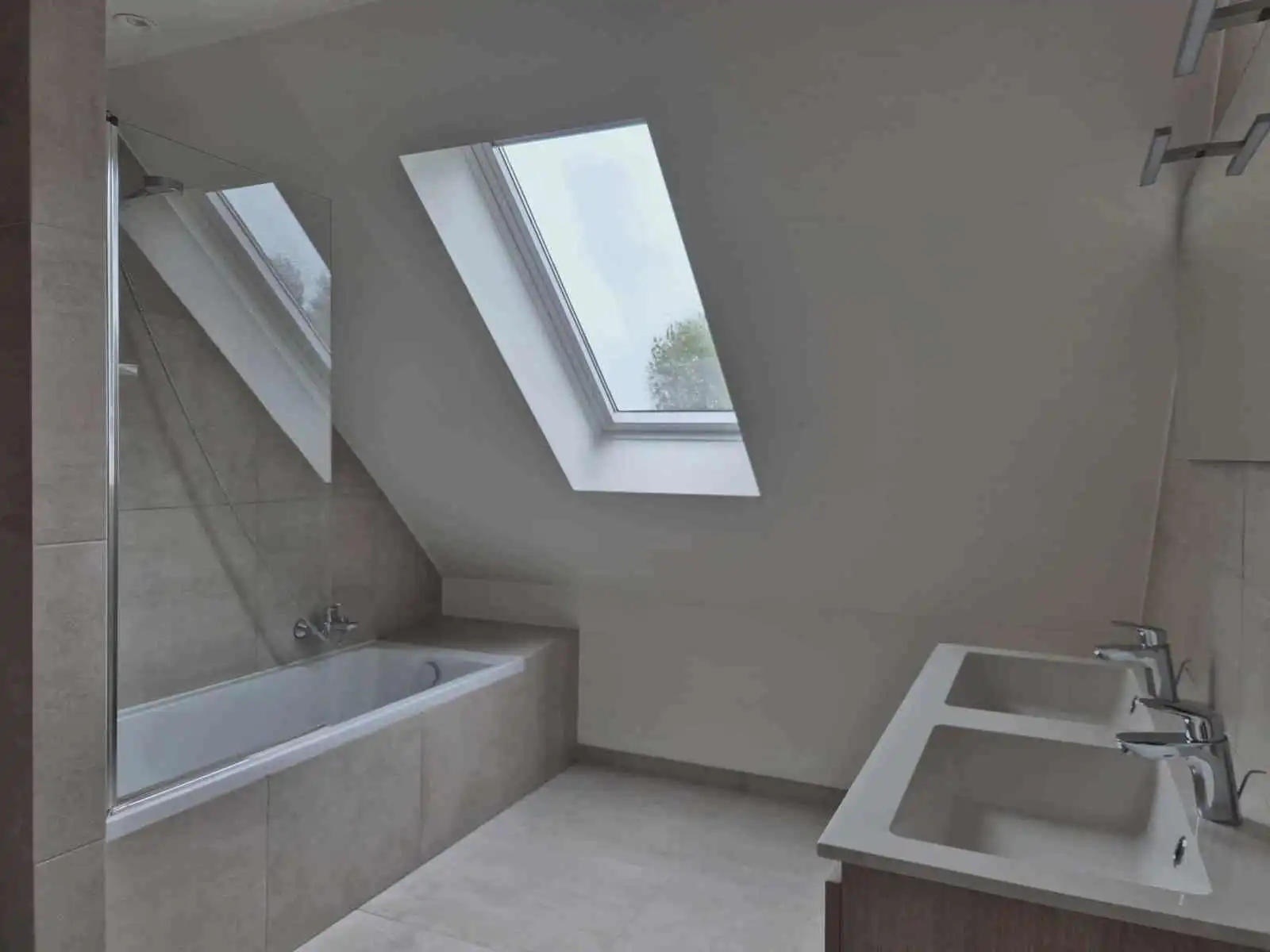 Duplex met 2 slaapkamers, parkeerplaats en EPC A foto 9