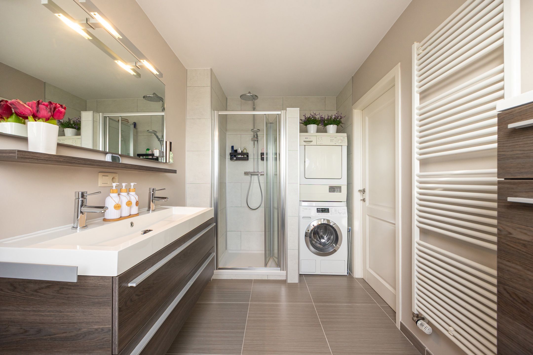 Volledig instapklaar duplex appartement met terras & garage foto 22