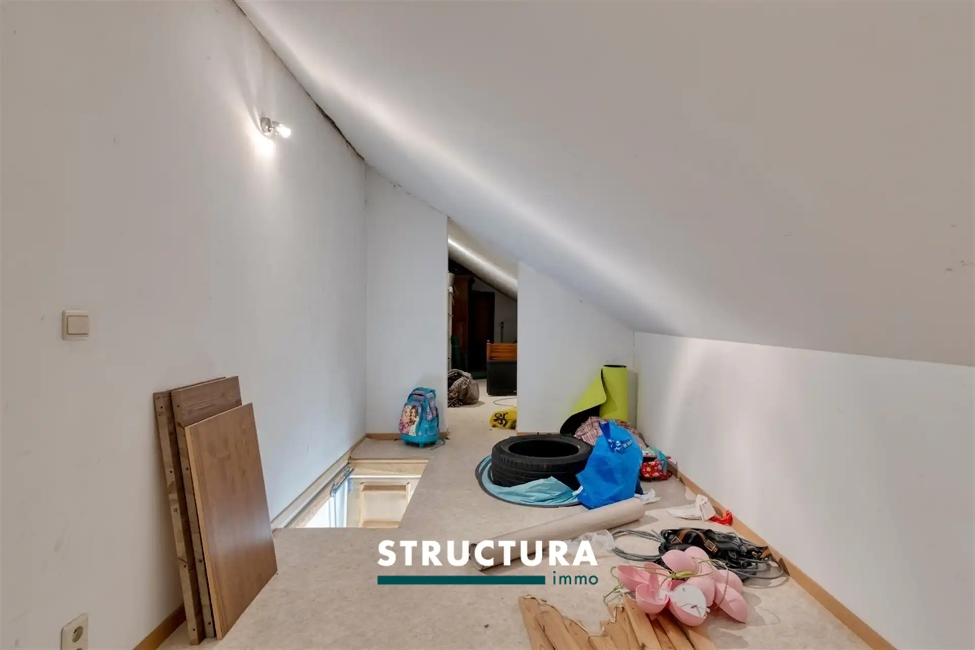 Instapklare villa met 4 slaapkamers, grote tuin en absolute privacy foto 26
