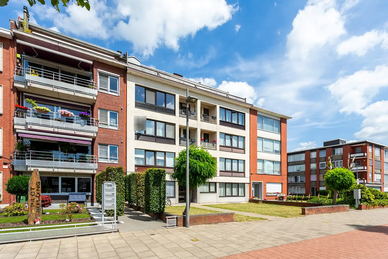 Ruim 3-slaapkamerappartement nabij Rivierenhof foto 27