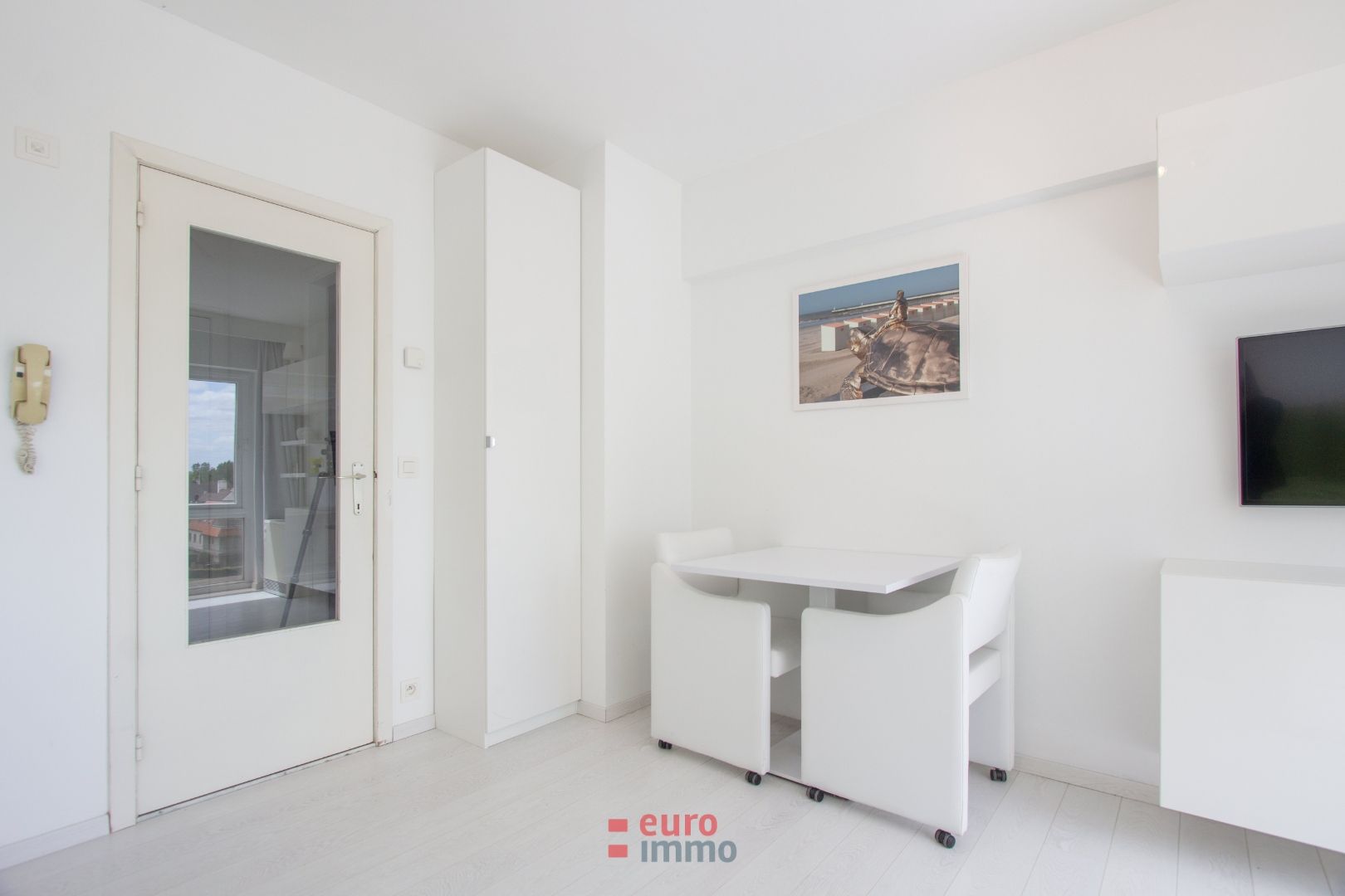 Charmante, zuidgerichte studio op een rustige ligging! foto 5