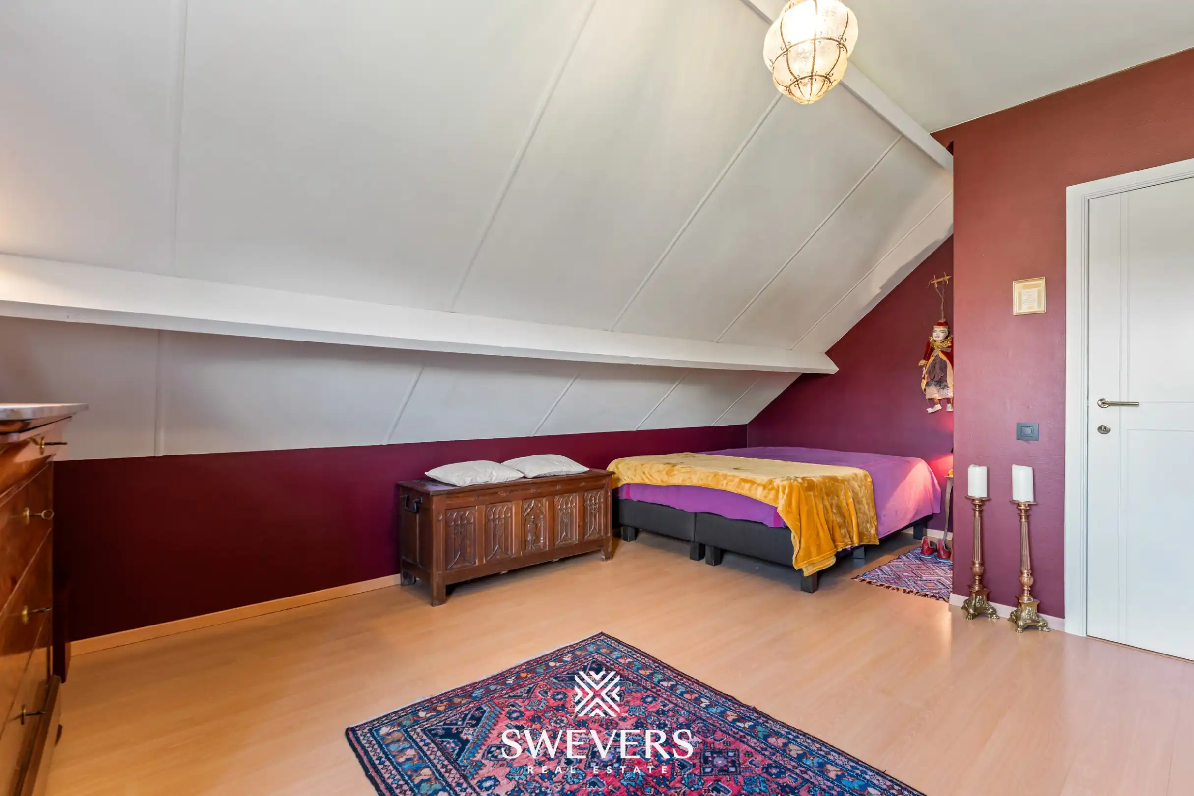 Ruime villa met 4 slaapkamers en prachtige tuin op 10a 49ca foto 19
