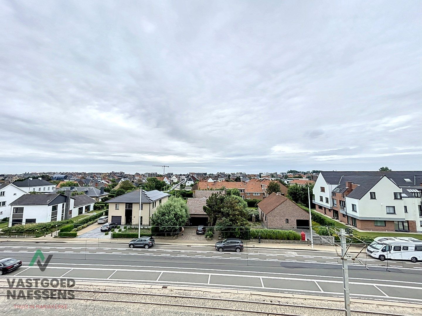 TE RENOVEREN - 2 SLPK APP VLAKBIJ ZEEDIJK  foto 15