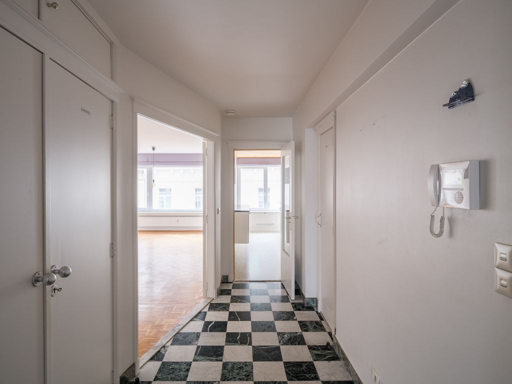 Instapklaar appartement op een toplocatie in Gent foto 4
