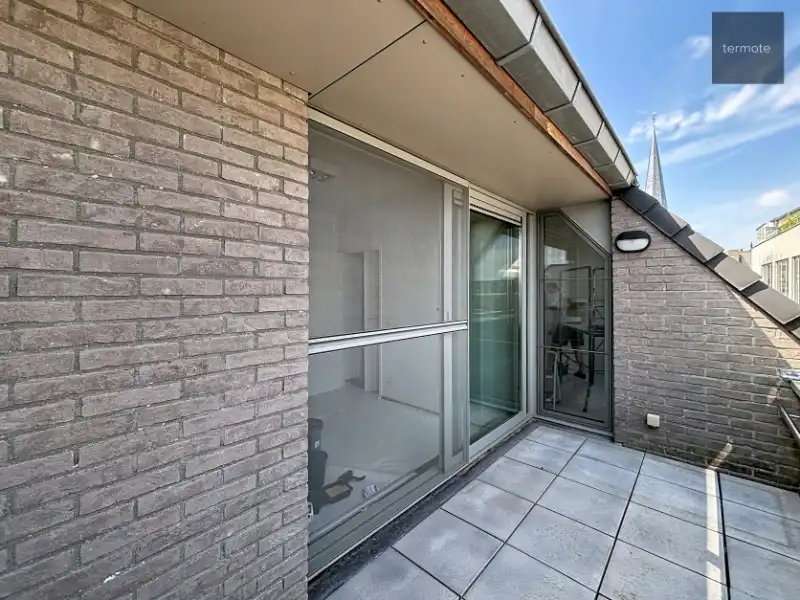 Ruime penthouse foto 31