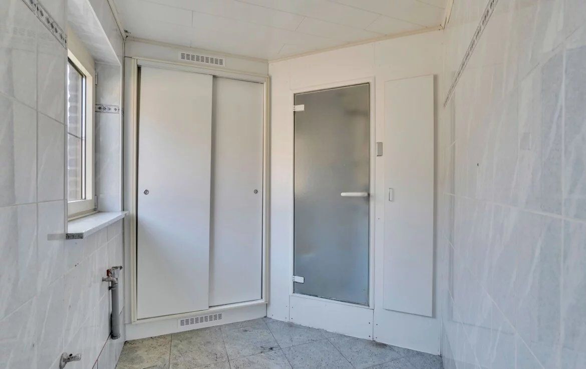 Stijlvolle villa met 4 slaapkamers op een prachtig perceel foto 21