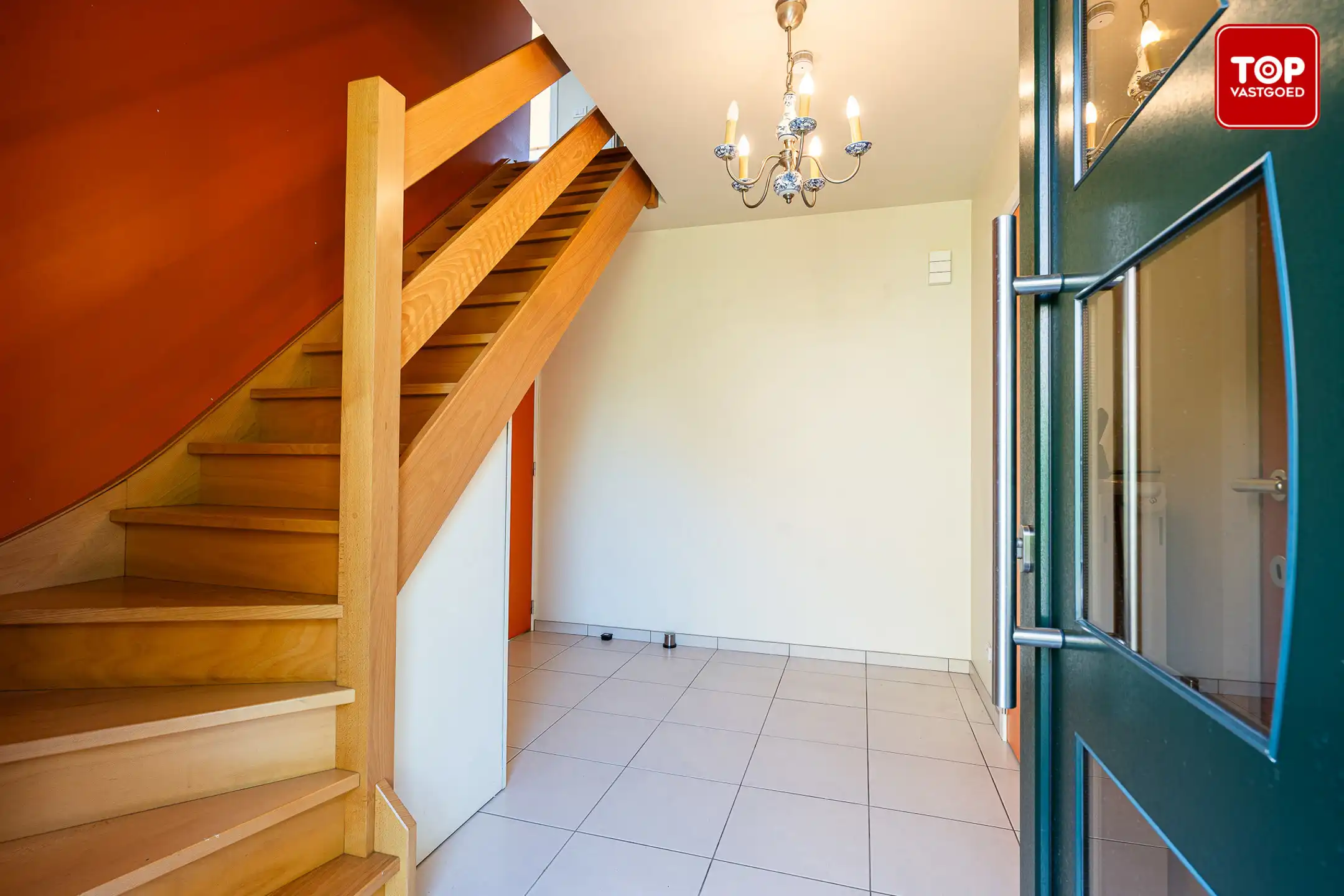 Rustig gelegen en energiezuinige woning met zonnige tuin foto 2