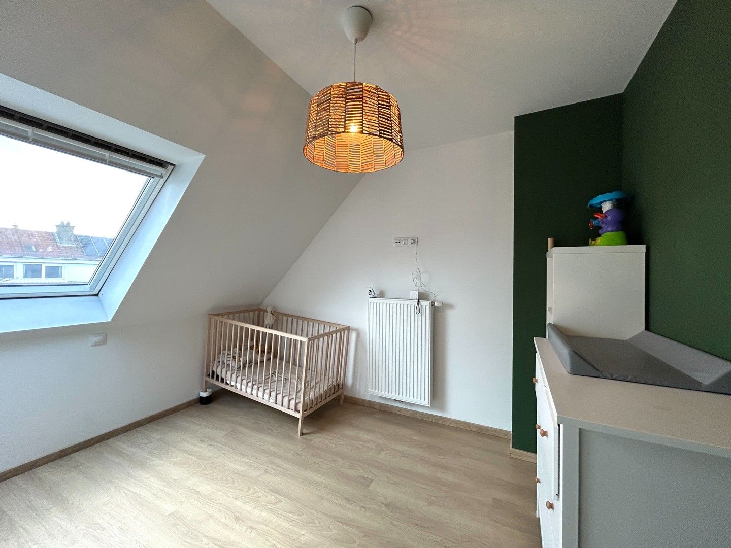 Instapklare gezinswoning met 3 slaapkamers te centrum Rumbeke (Roeselare)! foto 8