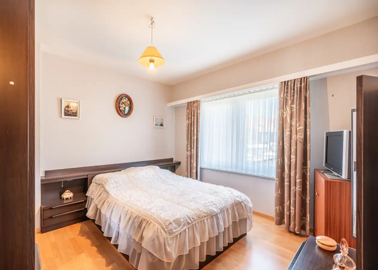 Verzorgde woning, open zicht, zonnige tuin en 3 slaapkamers foto 10