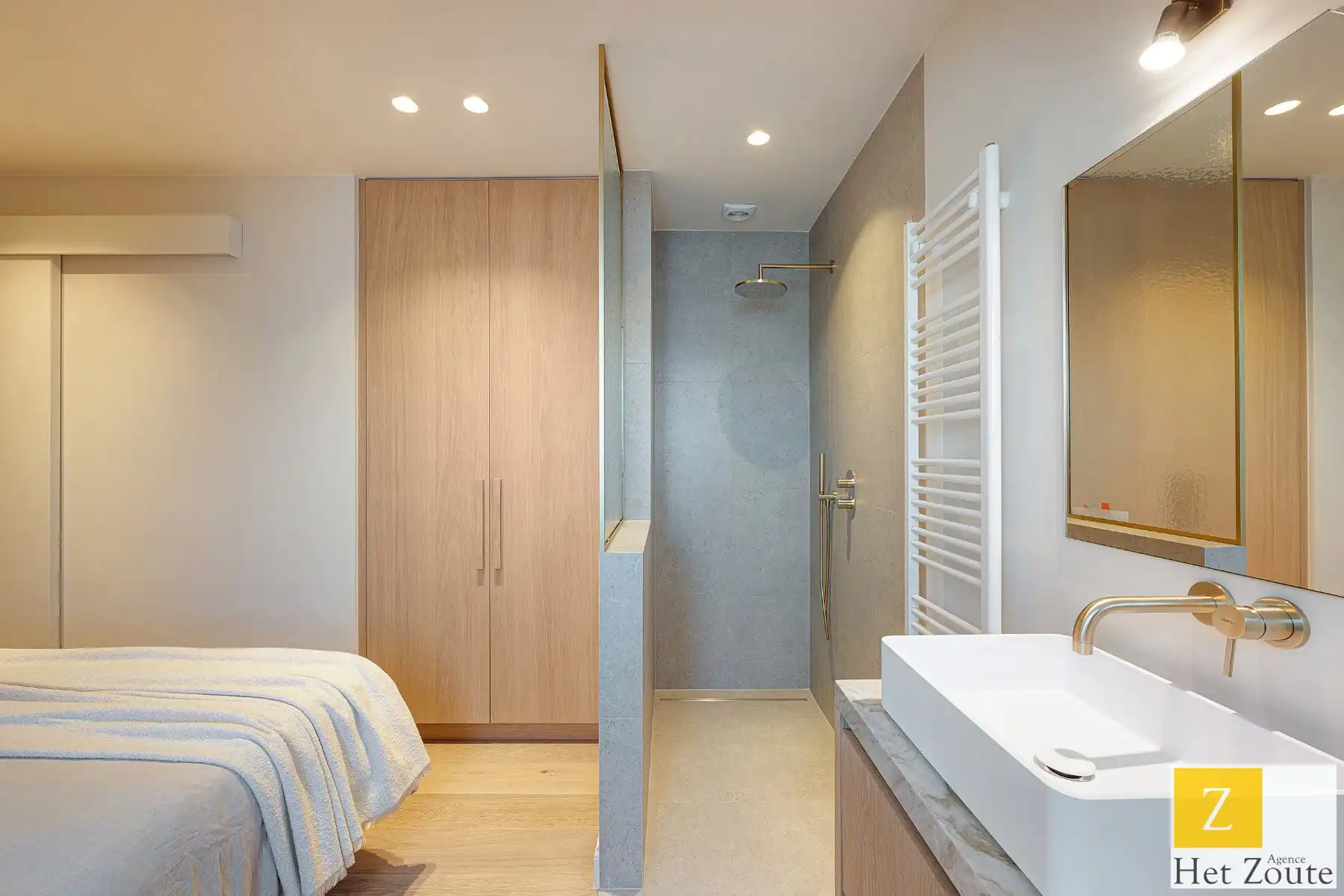 Gezellig appartement met zicht op het Zegemeer te Knokke foto 9