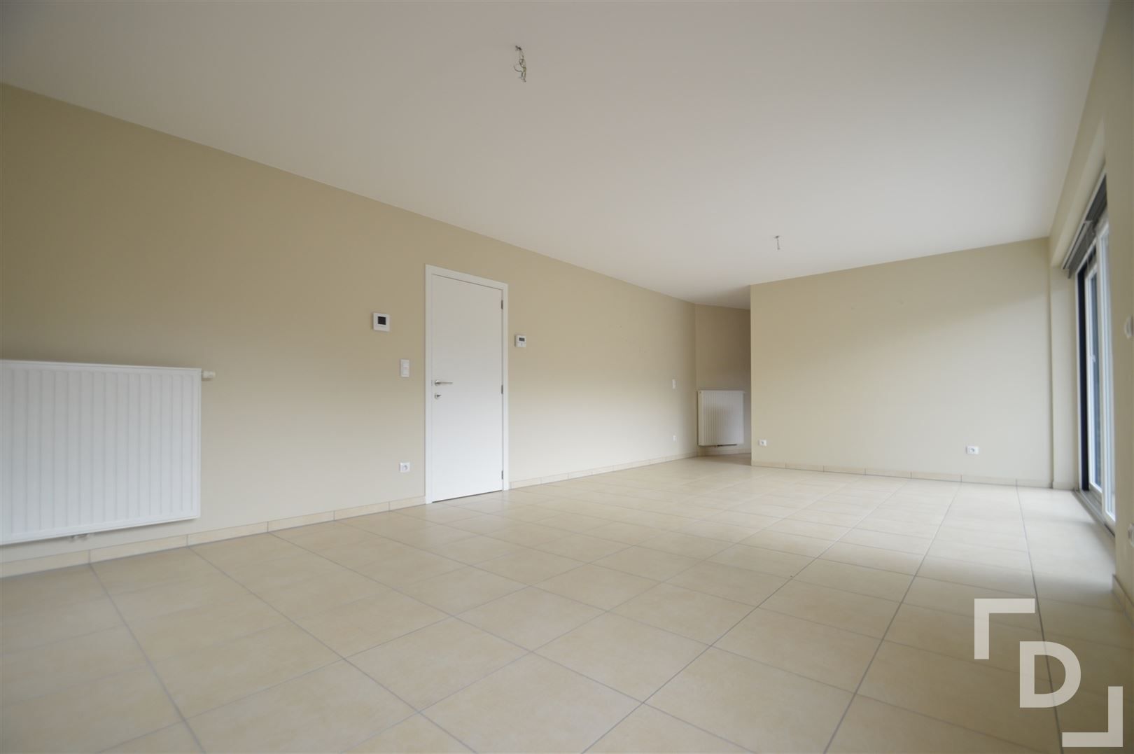 Centraal gelegen appartement met garage te huur. foto 7