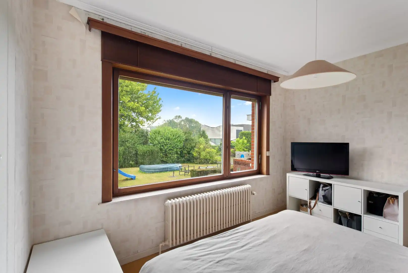 Zeer gunstig gelegen bungalow met 3 slaapkamers op 12a 15ca foto 16