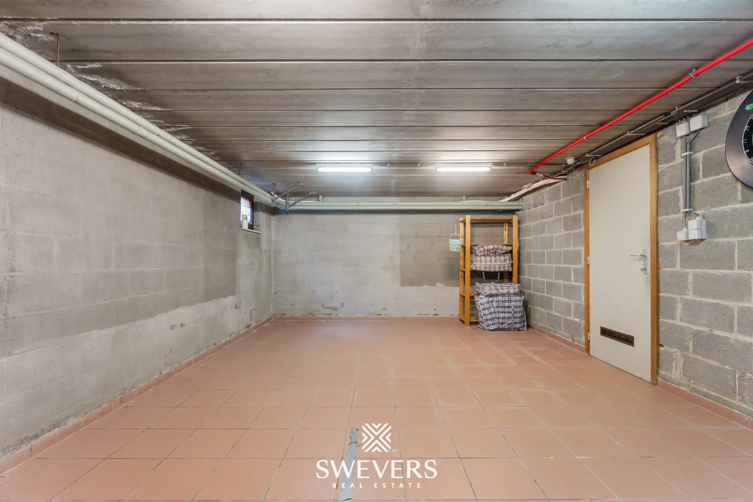 Open bebouwing in Houthalen met 3 slaapkamers, grote kelder en garage: foto 22