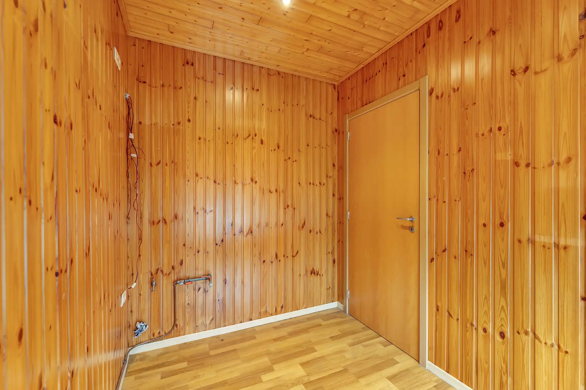 Handelswoning op goede ligging foto 26