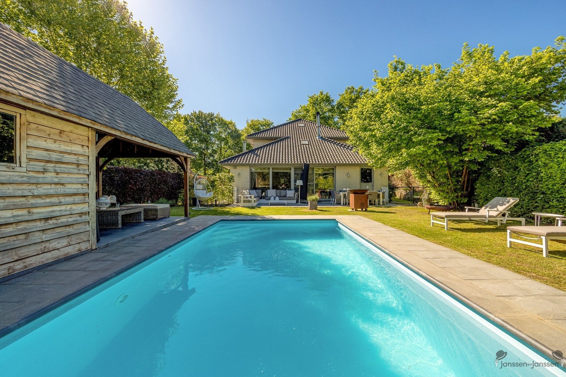 Ontdek deze prachtige villa met zwembad te Tremelo. foto 27