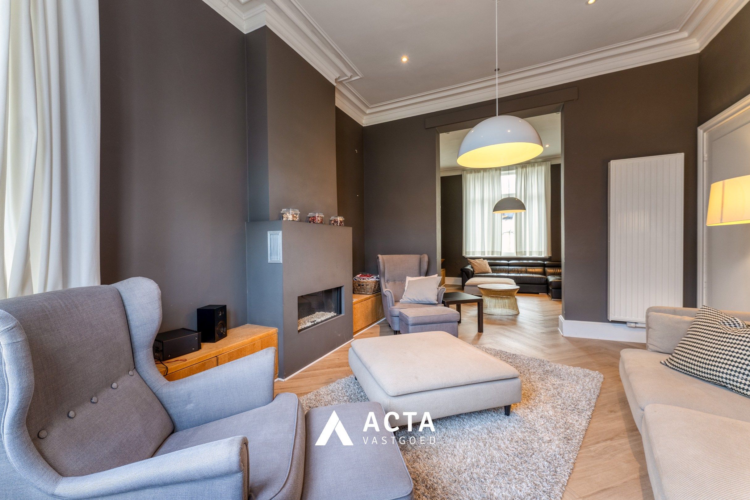 Gerenoveerde herenwoning met vijf slaapkamers in het centrum van Oostende foto 13