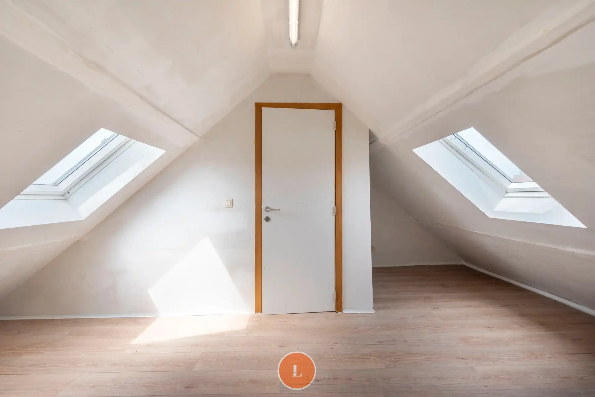 Instapklare woning met 3 slaapkamers, gezellige tuin in Menen. foto 10