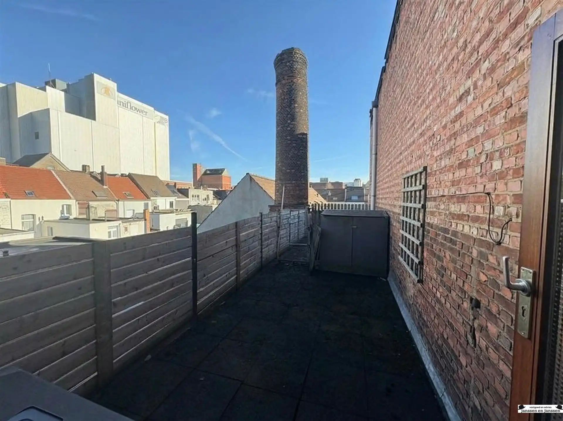 Appartement met 1 slaapkamer en terras te Merksem foto 11