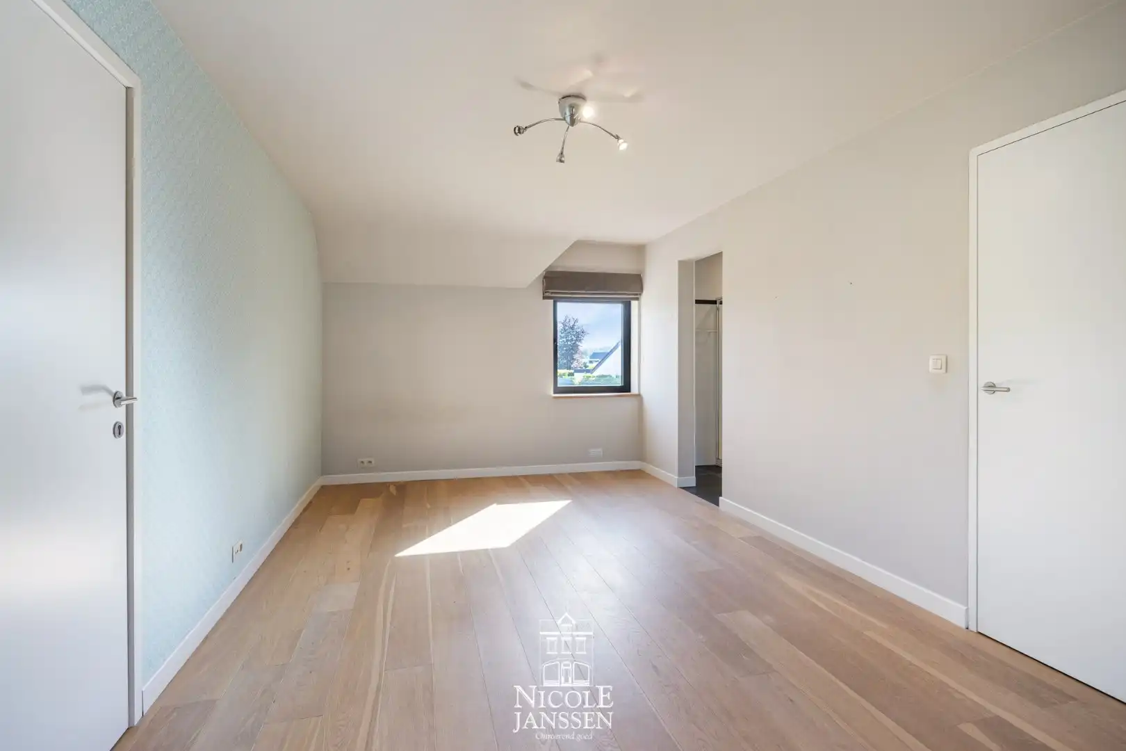 Energiezuinige villa met vijf slaapkamers in een rustige, groene omgeving  foto 32