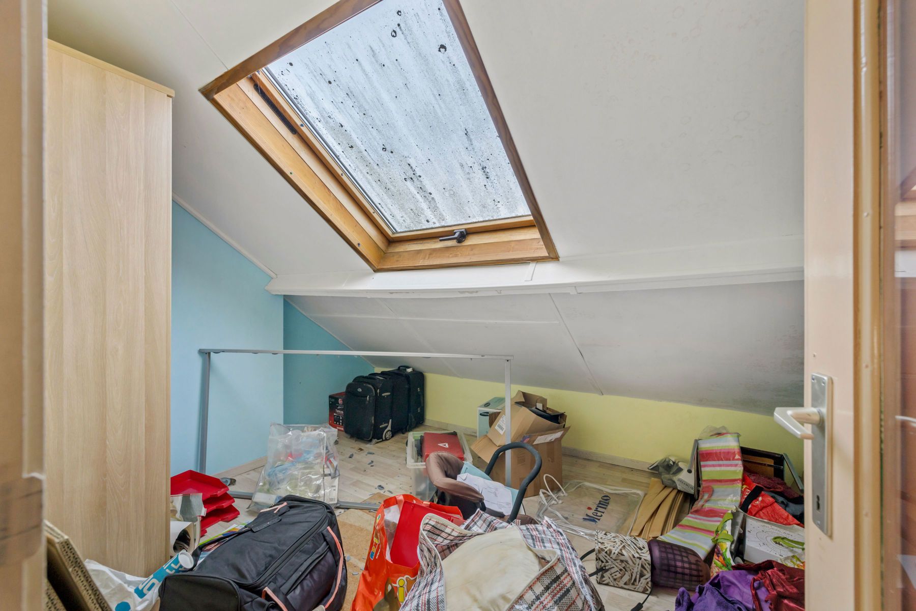 Charmante rijwoning met koer op geliefde locatie foto 15