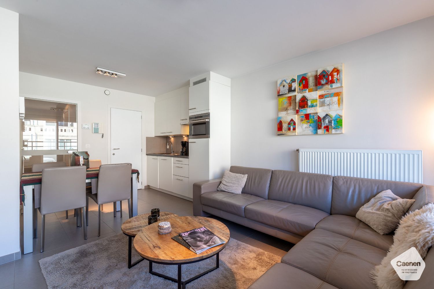 Instapklaar appartement met 2 slaapkamers en 2 terrassen foto 3