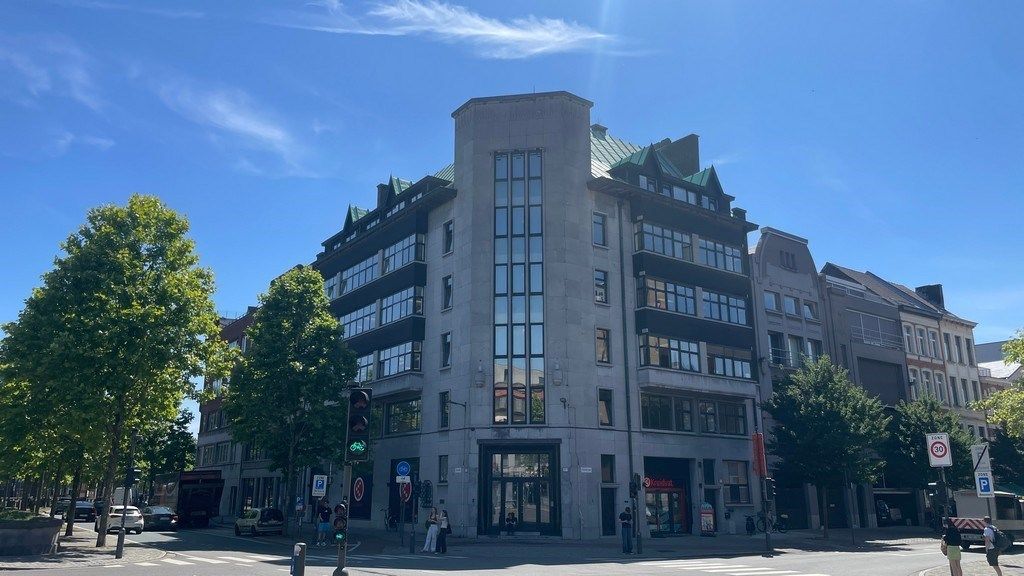 Instapklaar kantoor te huur vlakbij Eilandje in Antwerpen foto 17