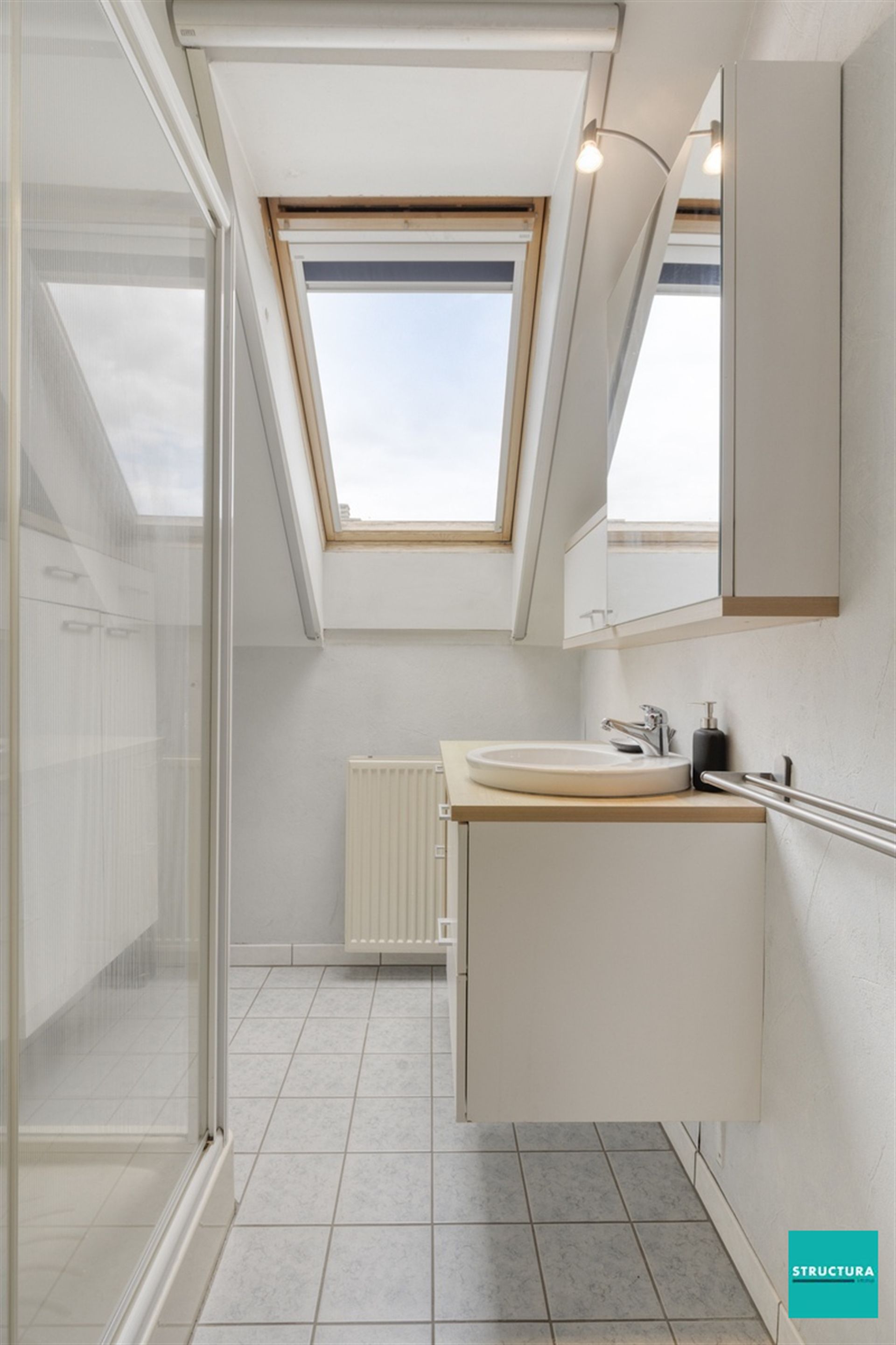Gezellig 2-slaapkamerappartement in Denderleeu foto 10