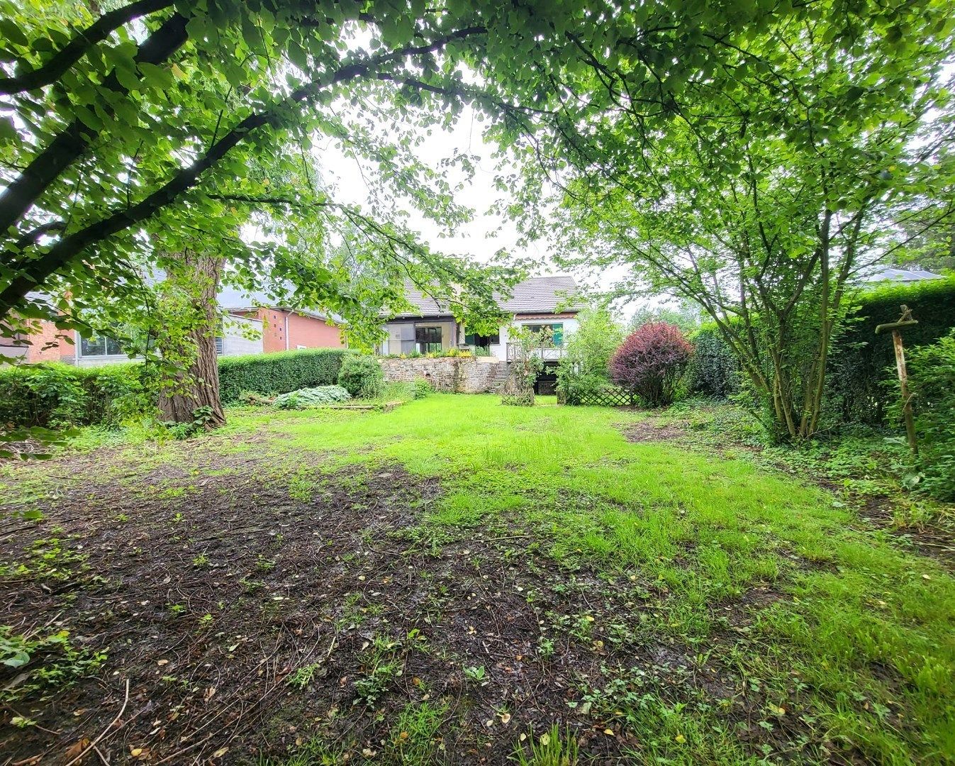 Op te frissen 4-gevelwoning met 5 slaapkamers (waarvan 2 op het gelijkvloers). foto 24