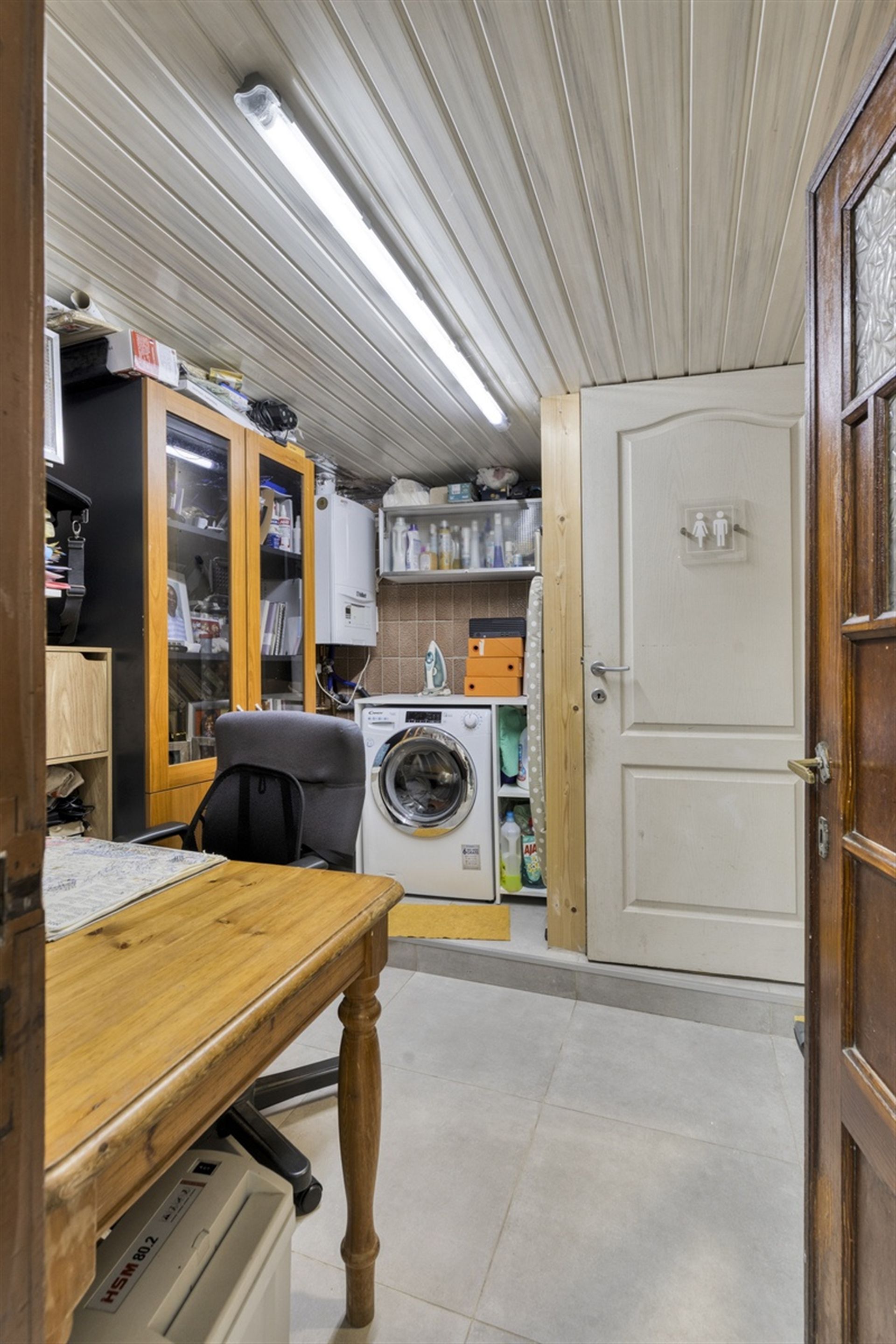 Gerenoveerde rijwoning foto 16