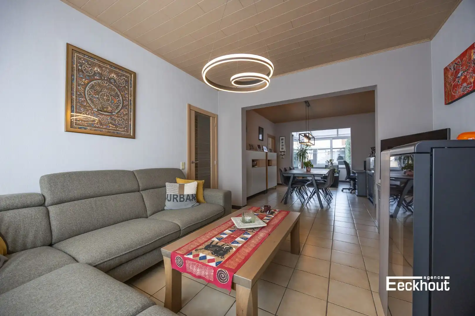 Instapklare woning met zonnige tuin op zeer gunstige ligging! foto 3