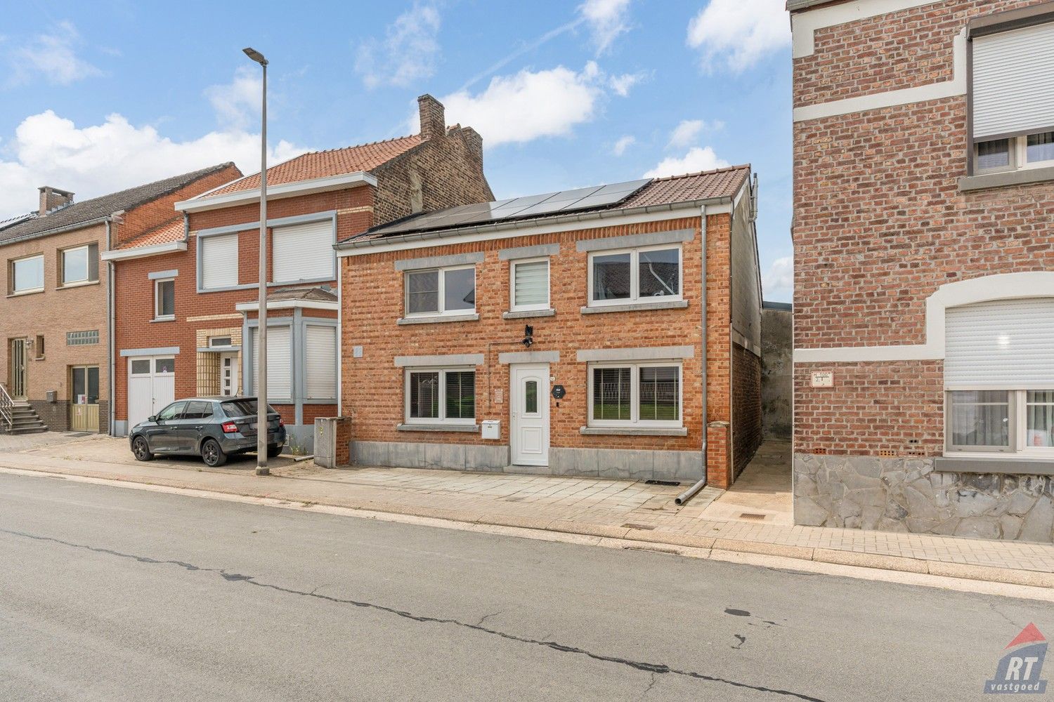 Charmante, instapklare woning met karakter en modern comfort in het landelijke Mechelen-Bovelingen (Heers) foto {{pictureIndex}}
